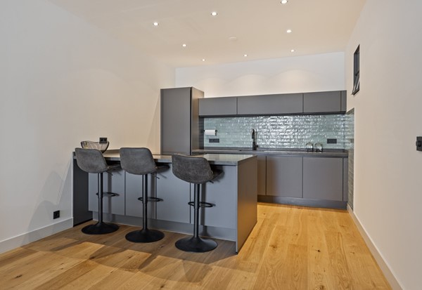 Medium property photo - Kleine Veenkade 42, 2518 PK Den Haag