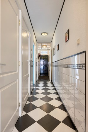 Medium property photo - Velpsestraat 74, 2573 SR The Hague