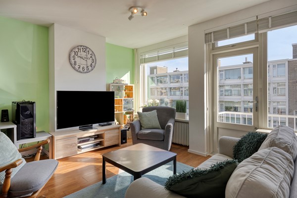Medium property photo - Messchaertstraat 77, 2551 KN The Hague