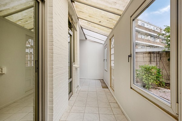 Medium property photo - Monnickendamplein 27, 2547 CV The Hague