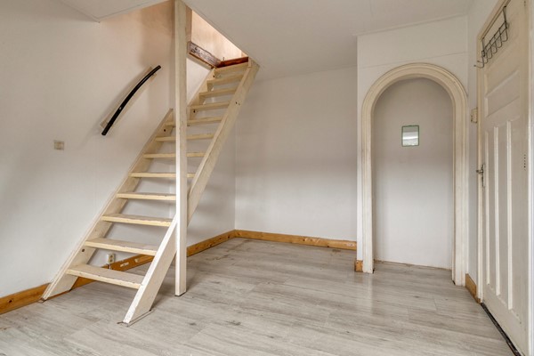 Medium property photo - Miquelstraat 91, 2522 KM The Hague