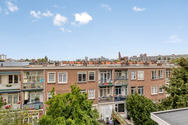 Medium property photo - Miquelstraat 91, 2522 KM The Hague