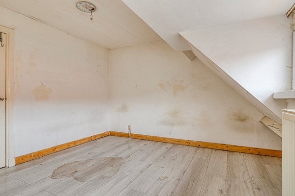 Medium property photo - Miquelstraat 91, 2522 KM The Hague
