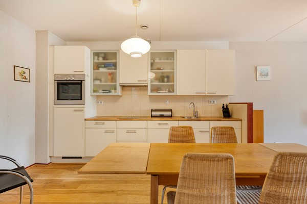 Medium property photo - Boomsluiterskade 219, 2511 VJ Den Haag