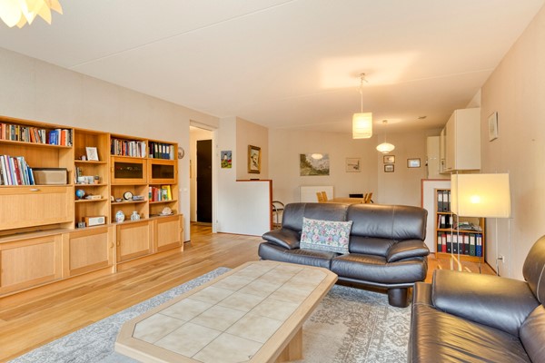 Medium property photo - Boomsluiterskade 219, 2511 VJ Den Haag