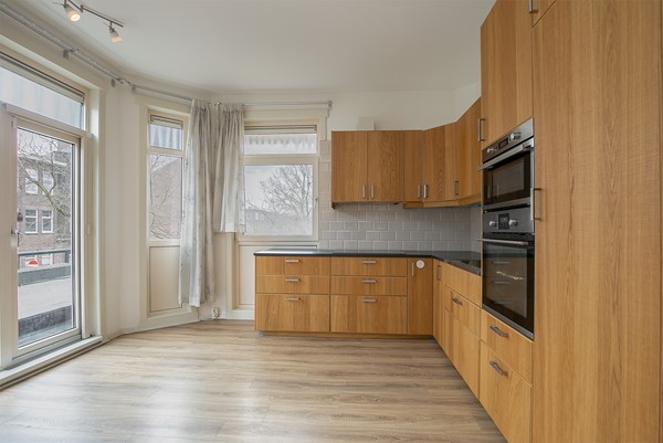 Medium property photo - Allard Piersonlaan 11, 2522 ME Den Haag