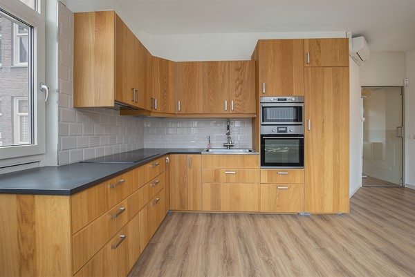 Medium property photo - Allard Piersonlaan 11, 2522 ME Den Haag
