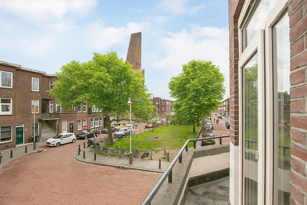 Medium property photo - Allard Piersonlaan 11, 2522 ME Den Haag