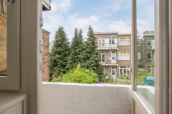 Medium property photo - Allard Piersonlaan 11, 2522 ME Den Haag