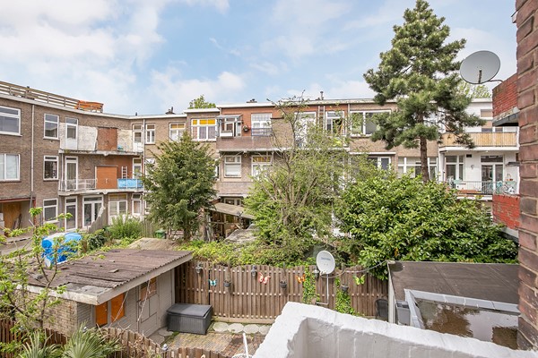 Medium property photo - Allard Piersonlaan 11, 2522 ME Den Haag