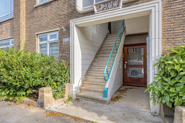 Medium property photo - Nieuwersluisstraat 22, 2546 RX Den Haag