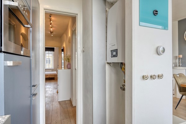 Medium property photo - Nieuwersluisstraat 22, 2546 RX Den Haag