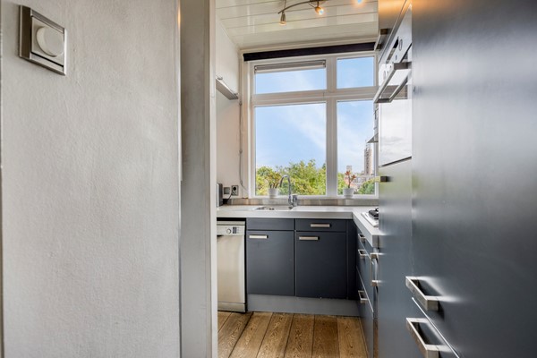 Medium property photo - Nieuwersluisstraat 22, 2546 RX Den Haag