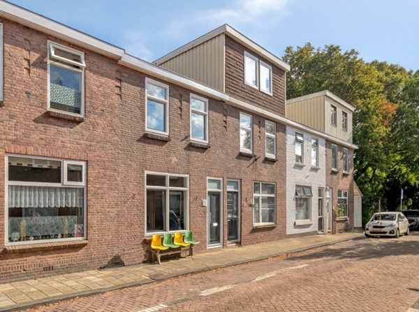 Medium property photo - Stadstuinen 10, 2551 VH Den Haag