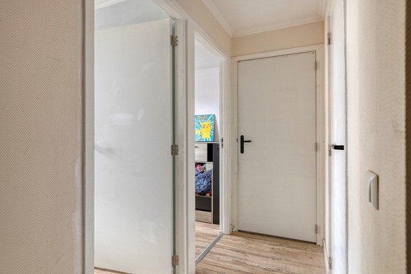 Medium property photo - Stadstuinen 10, 2551 VH Den Haag