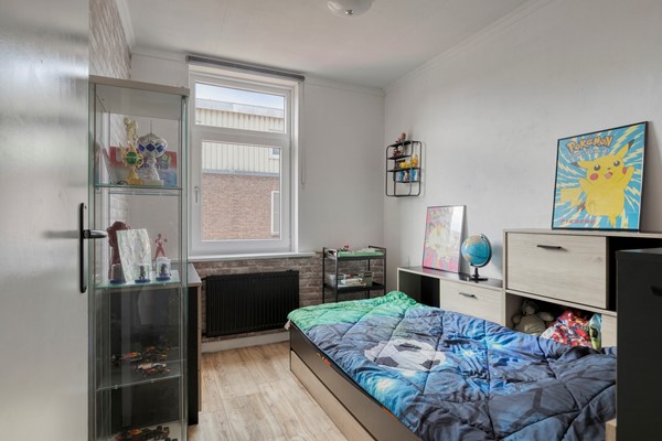 Medium property photo - Stadstuinen 10, 2551 VH Den Haag