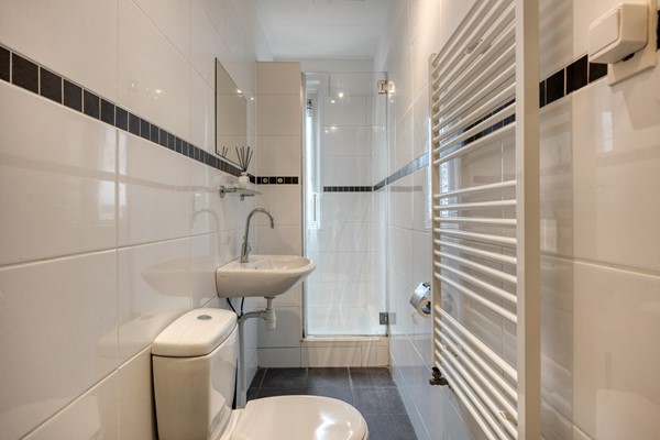 Medium property photo - Medemblikstraat 70, 2547 GZ Den Haag