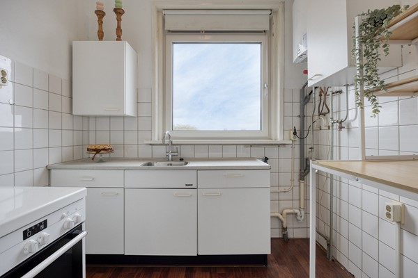 Medium property photo - Medemblikstraat 70, 2547 GZ Den Haag