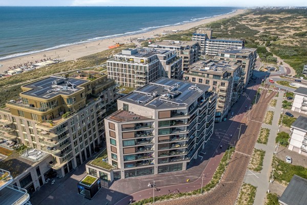 Deltaplein3392554GTsGravenhage-04.jpg