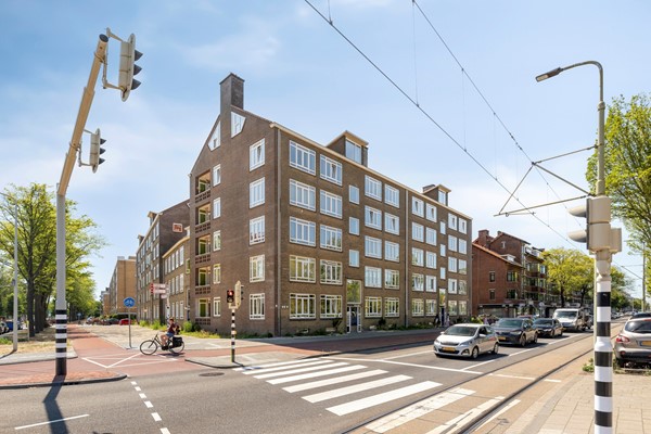 LaanvanMeerdervoort11542555CAsGravenhageNL-01.jpg