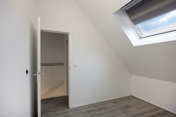 KingOlivereiland322551JVsGravenhageNL-25.jpg