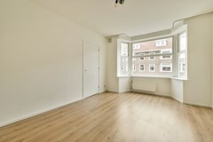 New for rent: Van Walbeeckstraat 85-2, 1058 CM Amsterdam