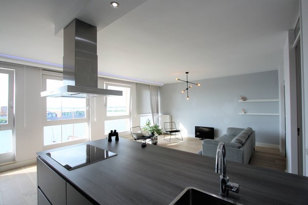 Medium property photo - Cas Oorthuyskade, 1087 DP Amsterdam