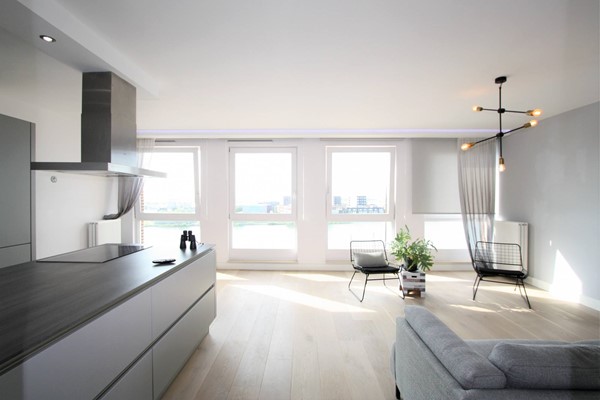 Medium property photo - Cas Oorthuyskade, 1087 DP Amsterdam