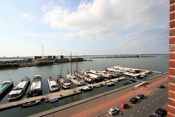 Medium property photo - Cas Oorthuyskade, 1087 DP Amsterdam