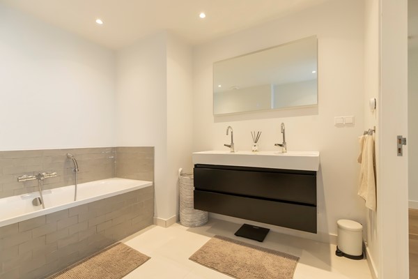 Medium property photo - Dorpsstraat, 1191 BH Ouderkerk aan de Amstel