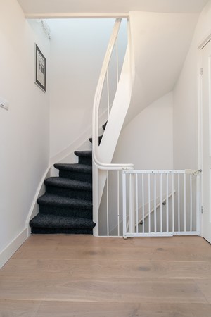 Medium property photo - Van Oldenbarneveldtstraat 98-3, 1052 KJ Amsterdam