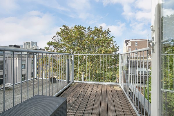 Medium property photo - Van Oldenbarneveldtstraat 98-3, 1052 KJ Amsterdam