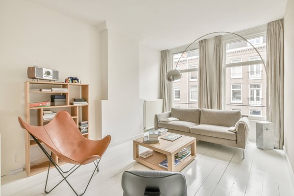 Medium property photo - Pieter Baststraat, 1071 TX Amsterdam