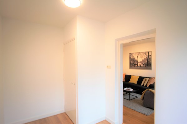Medium property photo - Van Nijenrodeweg, 1082 HA Amsterdam