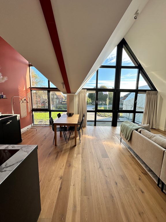 West, Avenhorn foto 5