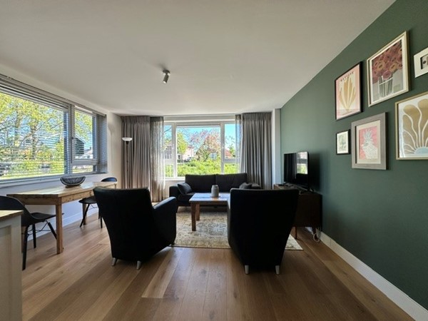 Medium property photo - West 49F, 1633 JD Avenhorn