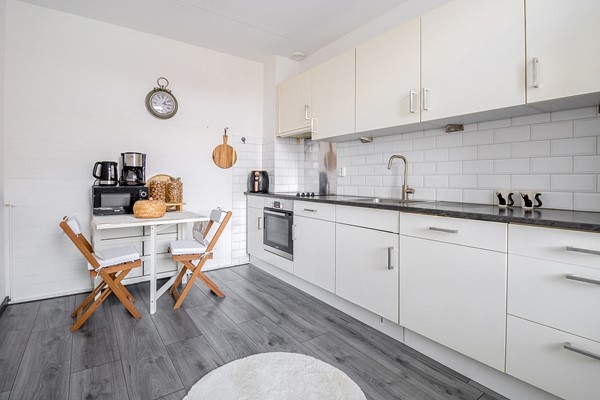 Medium property photo - Aarhuispad 83, 3067 PR Rotterdam