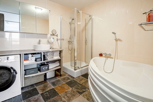 Medium property photo - Oostmaaslaan 232, 3063 DB Rotterdam