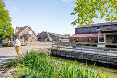 KoninginWilhelminalaan1073372acHardinxveldGiessendamNL-51.jpg