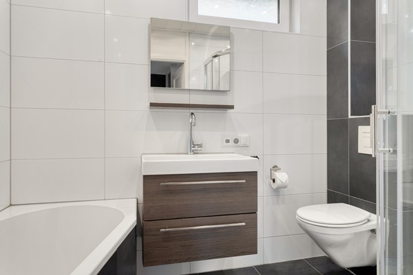 Medium property photo - Dokter Bauerstraat 162, 4205 KE Gorinchem