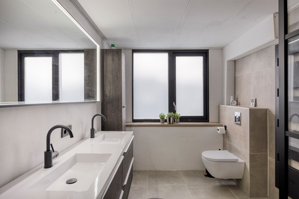 Medium property photo - De Ruijterstraat 48, 4142 XH Leerdam
