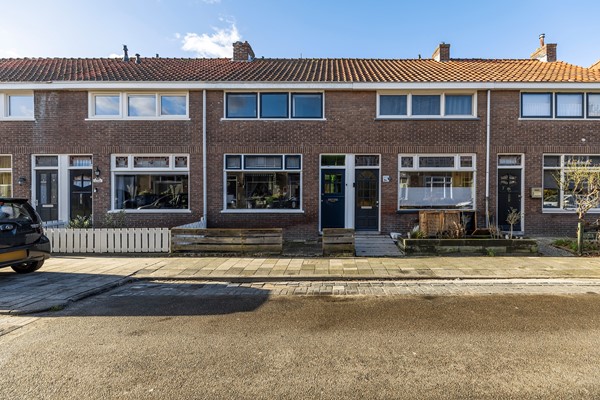 Onder bod: H.W. Mesdagstraat 11, 3314 XK Dordrecht