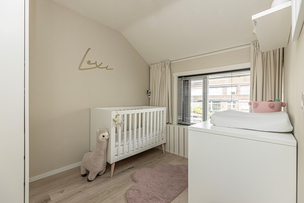 Medium property photo - De Josselin de Jongstraat 10, 3314 VB Dordrecht