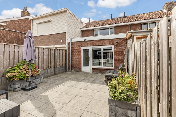 Medium property photo - De Josselin de Jongstraat 10, 3314 VB Dordrecht