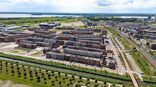 Medium property photo - Cypruskade 12, 1362 JN Almere