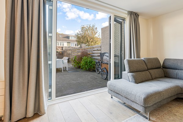 Medium property photo - Couperusweg 27, 1321 AR Almere