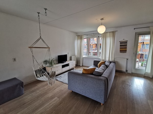 Medium property photo - Theodoor van Hoytemastraat, 1062 CG Amsterdam