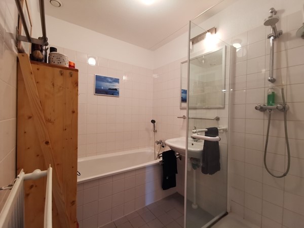 Medium property photo - Theodoor van Hoytemastraat, 1062 CG Amsterdam