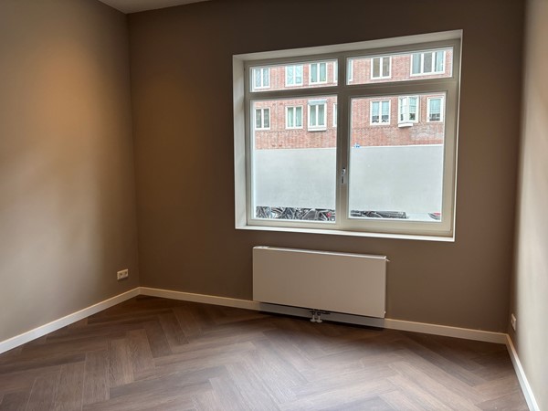 Medium property photo - Aalsmeerweg 20H, 1059 AJ Amsterdam