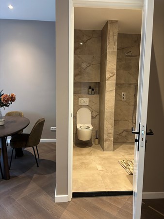 Medium property photo - Aalsmeerweg 20H, 1059 AJ Amsterdam